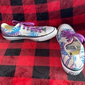 Converse Women's Floral Purple and Blue Sneakers